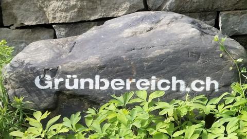  Grünbereich - Gärten mit Natur