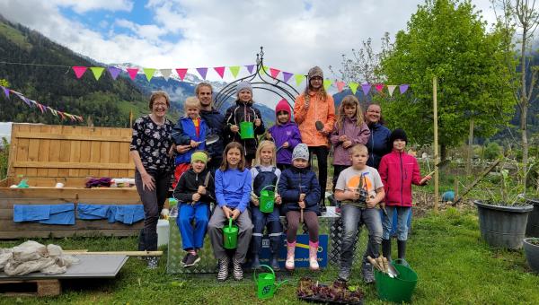 Gruppenfoto Gartenkind Projekt 2022