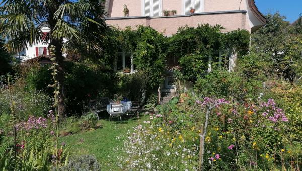 Garten in Brugg, Fotografin Monika Fischli