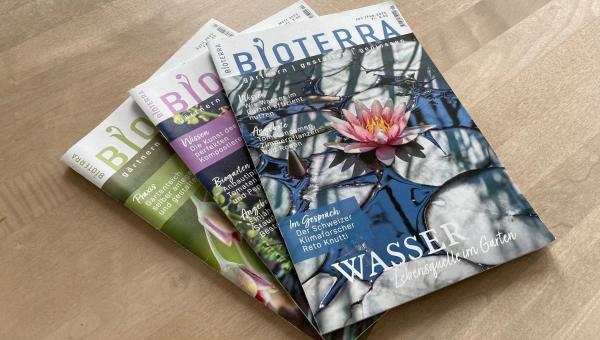 Drei Bioterra-Magazine