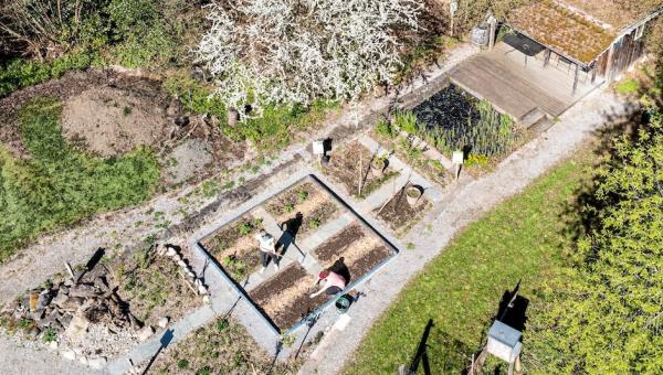 Modellgarten in der Entstehung von oben, Bild von Benedikt Dittli