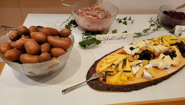 Käse und Gschwellti, Foto: Maja Stein